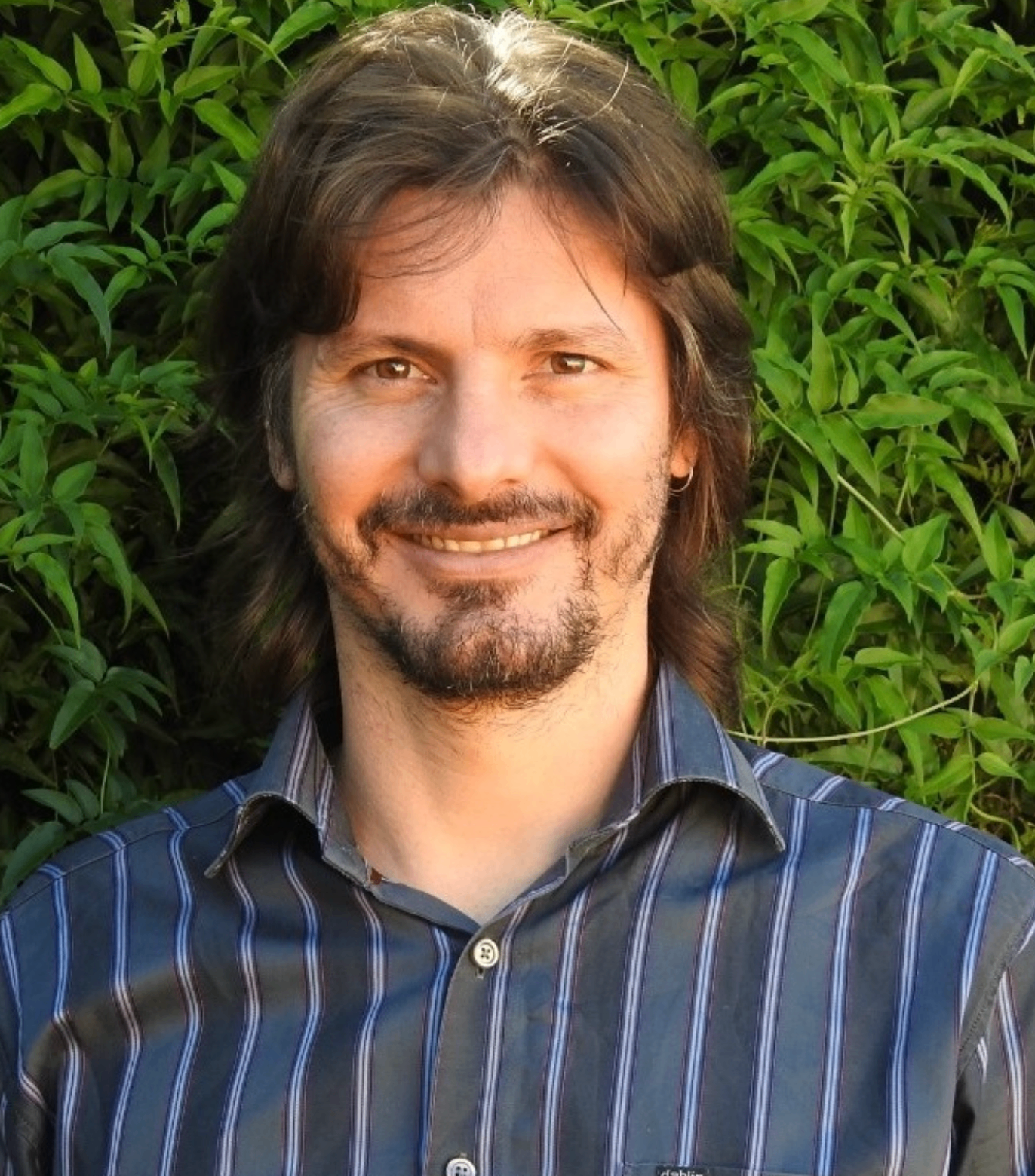 Dr Robert Newbery