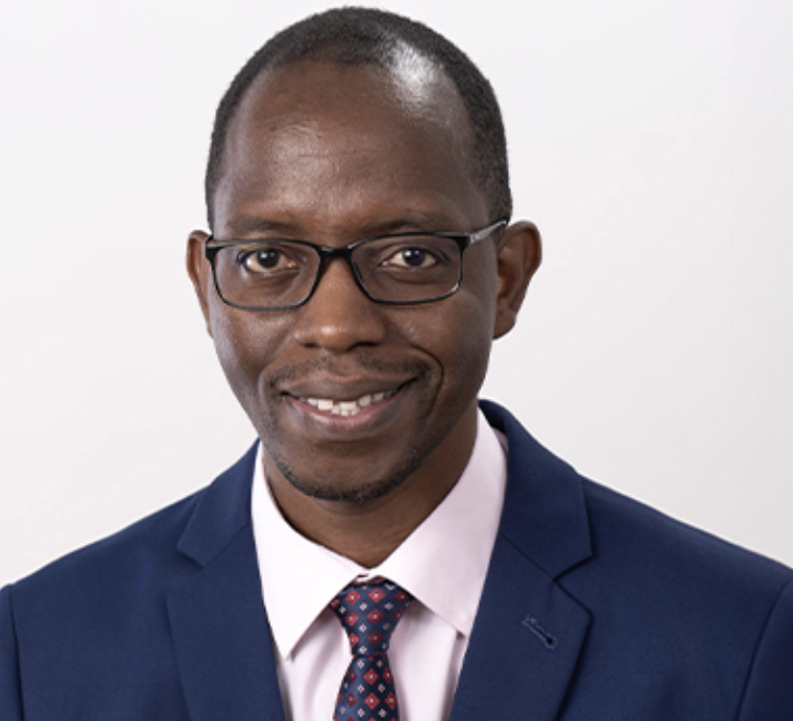 Dr Howard Mutsando